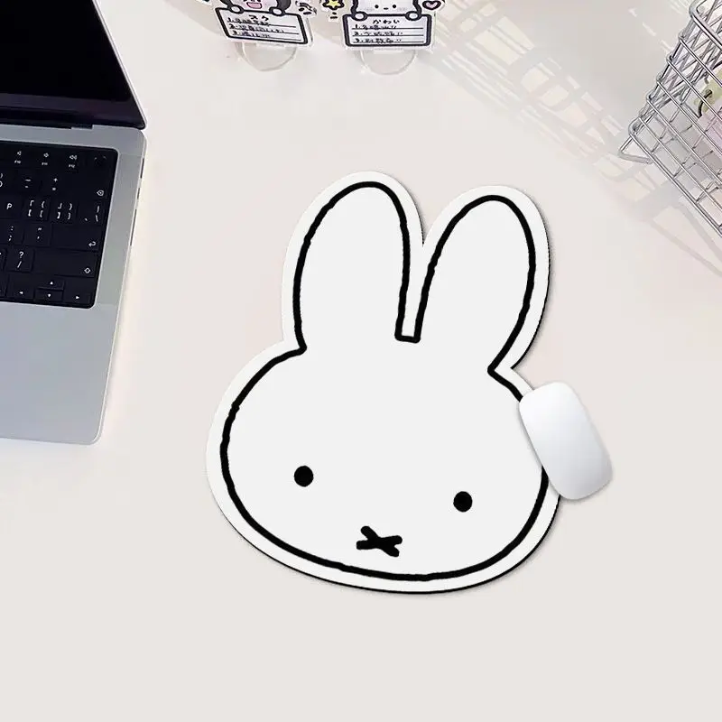 Kawaii Miffy Konijnvormige Mui - Office Furniture Installation recensie en prijs